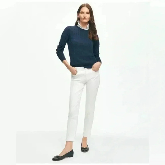 Brooks Brothers Womens Sz 2 White Cotton Slim Straight Classic Jean - Picture 1 of 8